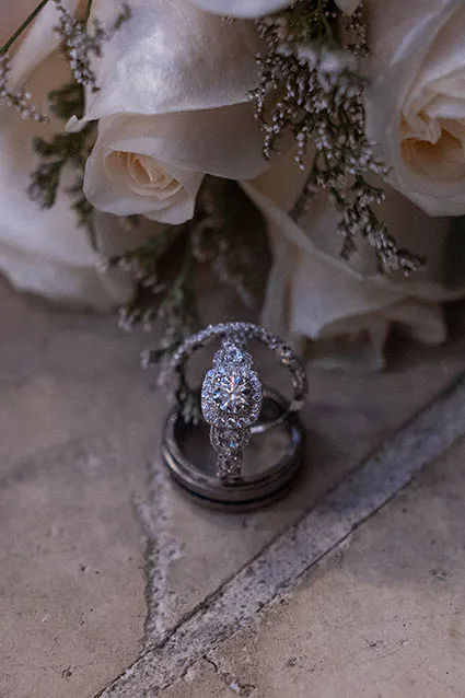Wedding photography by Liv Mobley, image 5