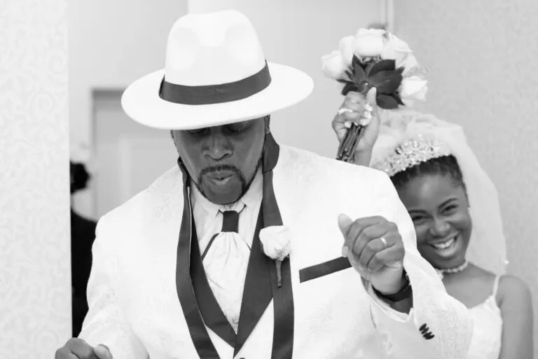 Wedding photography by Shannon Oleson, image 5