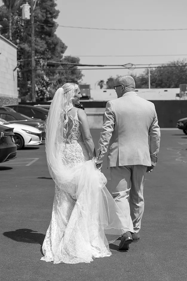 Wedding photography by Liv Mobley, image 14