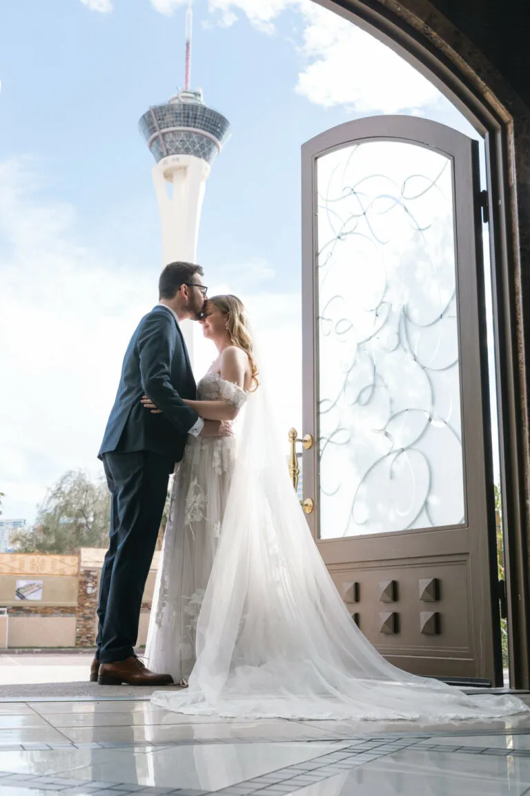 Wedding photography by Sydney Frank, image 16