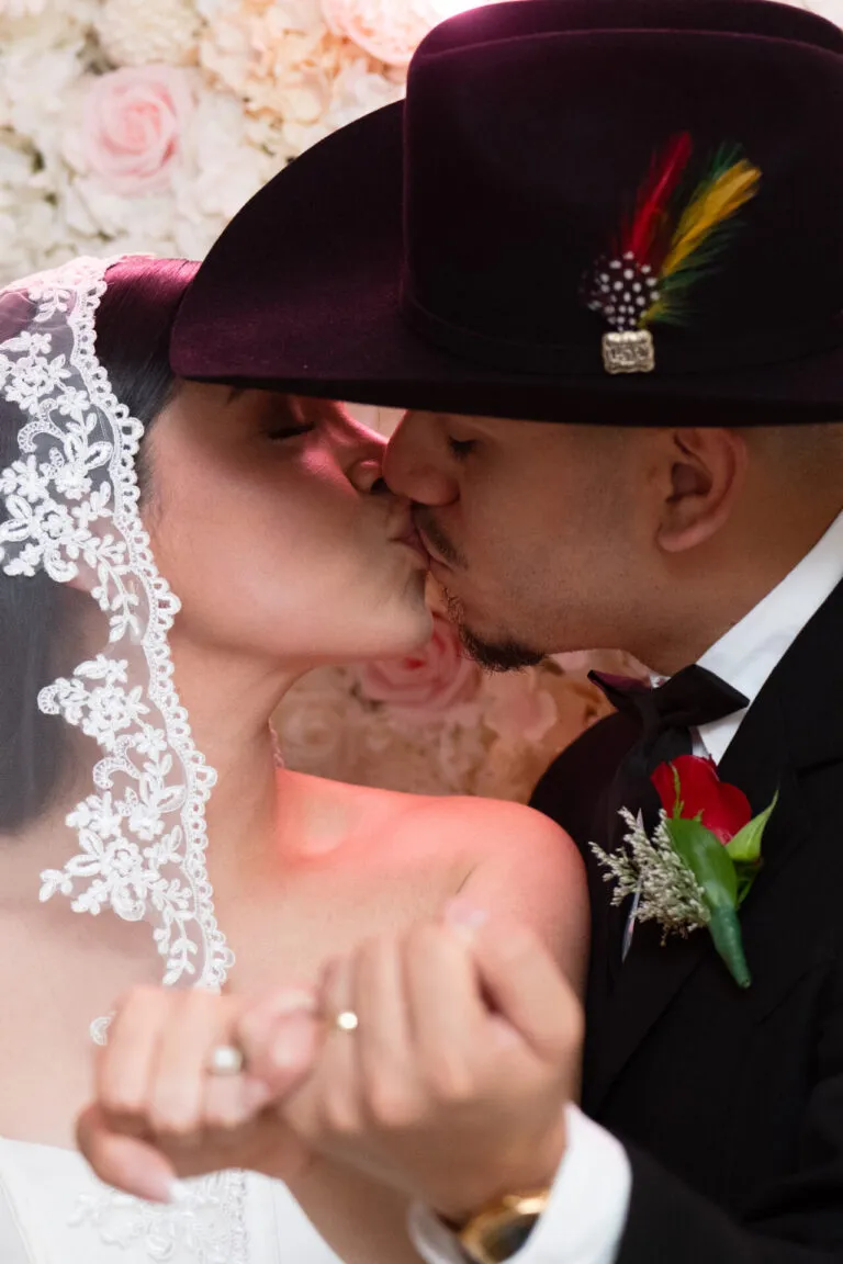 Wedding photography by Shannon Oleson, image 17
