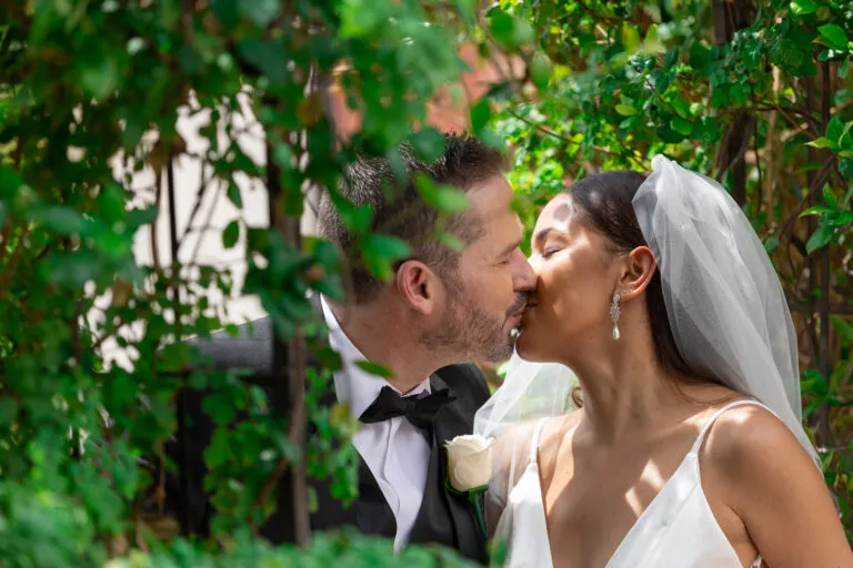 Wedding photography by Daniel Kingham, image 17
