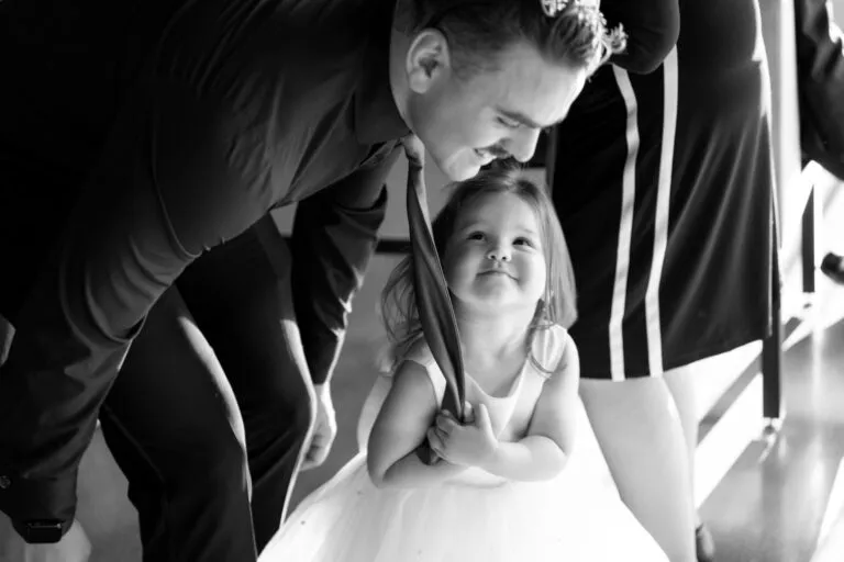 Wedding photography by Kevin Kerestic, image 22