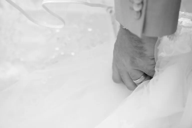 Wedding photography by Shannon Oleson, image 28